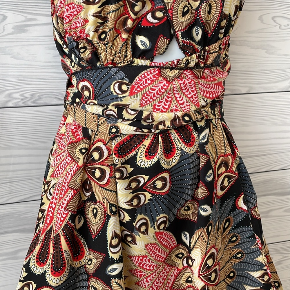 Feather Print Cross Strap Sleeveless High Waist Dress - Picture 5 of 14